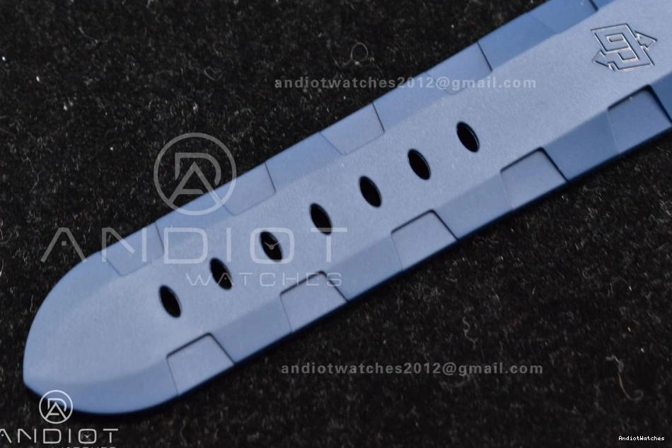 Dial W 439 Trendsetting P Best Carbotech SBF Blue 1:1 Blue Rubber Edition Strap PAM1232 on 0124